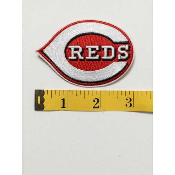 Cincinnati Reds Iron on Patch - Picture 1 of 1